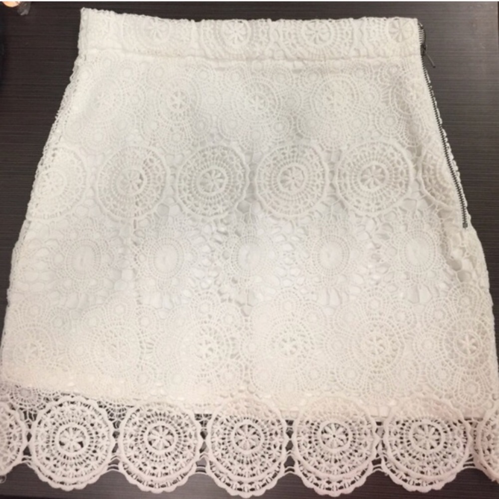 Zara crochet mini skirt